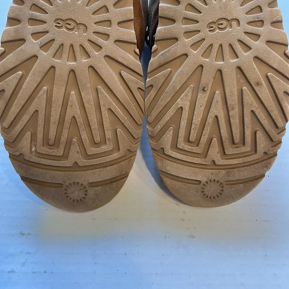 UGG Australia Harkley Winter Boots for Men Size US 11 Chestnut Cabincore Casual